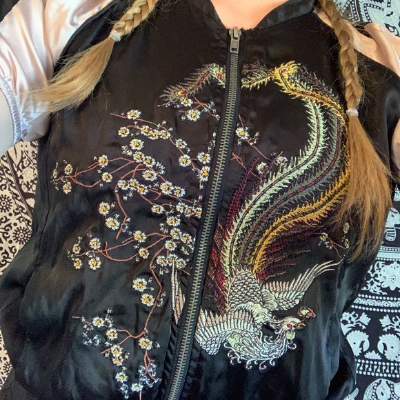 Embroidered top - Picture 4 of 4